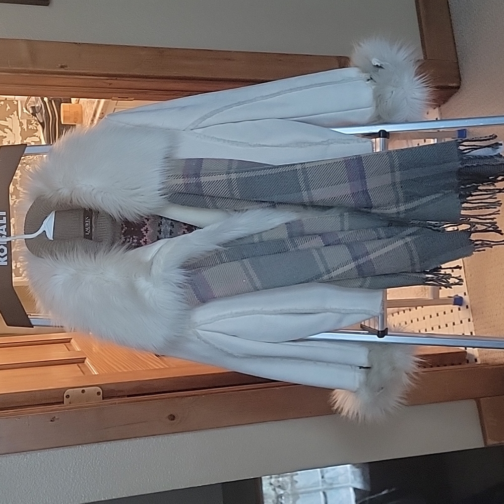 Suede faux fur tried women's jacket, winter white size large us 12.